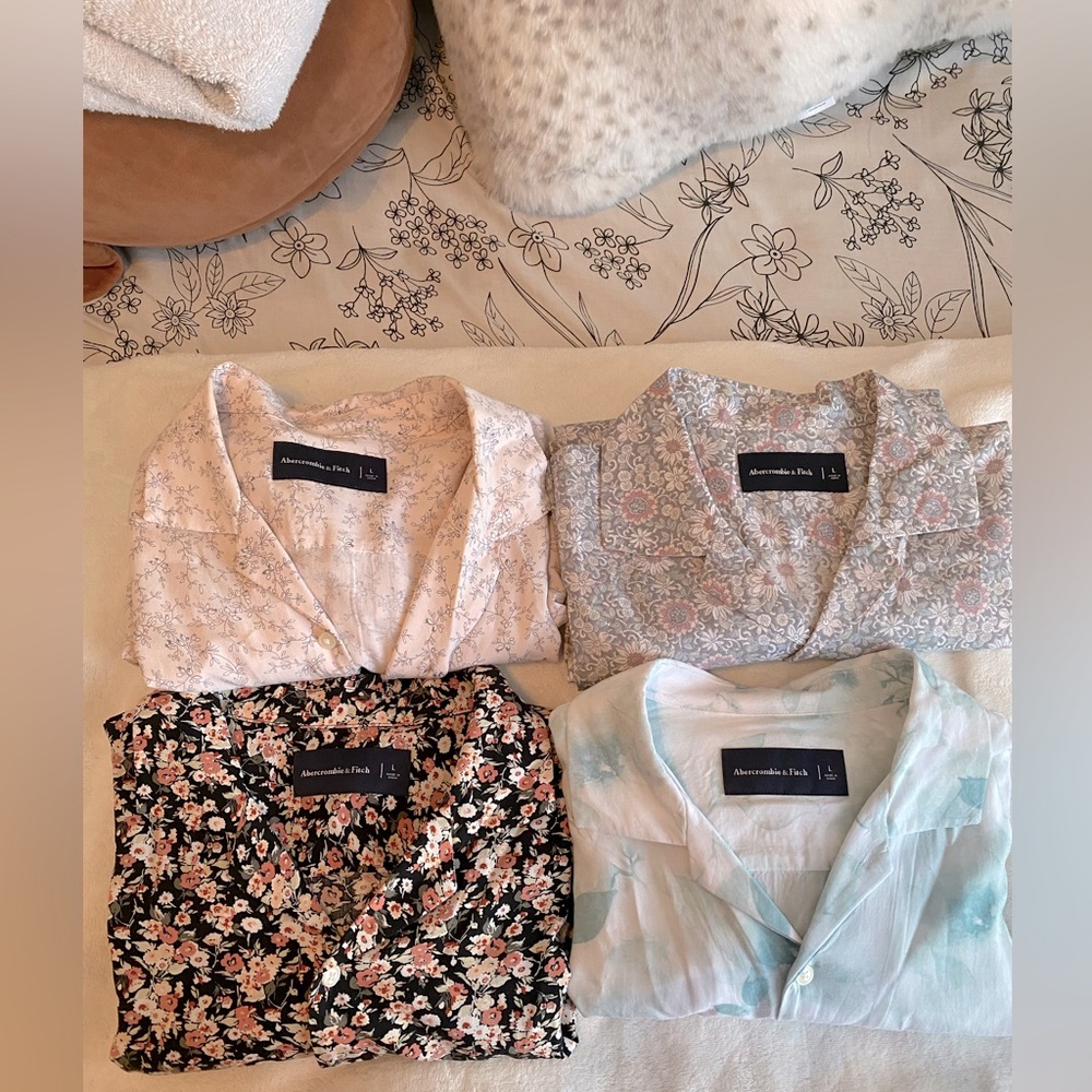 Abercrombie & fitch men’s Shirts, size L, four pieces, great condition